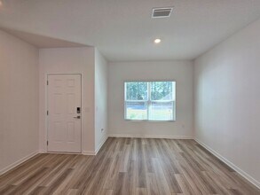 9613 Sagewood Dr in Bellview, FL - Building Photo - Building Photo