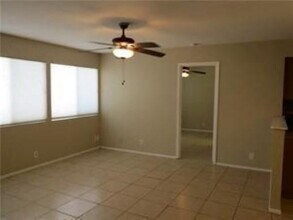 2600 S Bagdad Rd in Leander, TX - Building Photo - Building Photo