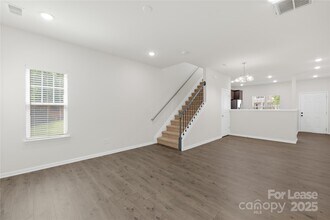 6519 Revolutionary Trail in Charlotte, NC - Building Photo - Building Photo