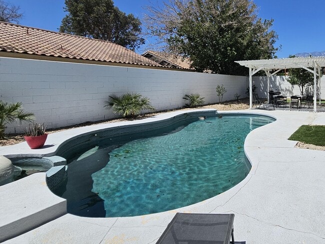 property at 69911 Willow Ln