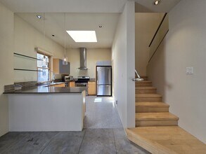 927 Alto St in Santa Fe, NM - Building Photo - Building Photo