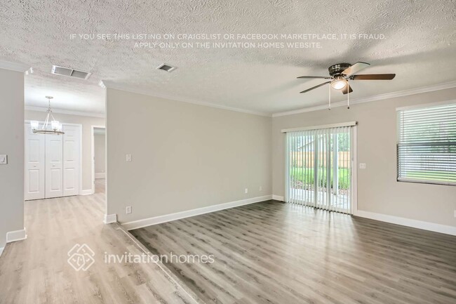11093 Mandarin Station Dr E in Jacksonville, FL - Building Photo - Building Photo