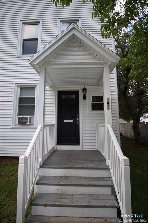 151 Quaker Ln S-Unit -3rd Floor in West Hartford, CT - Building Photo - Building Photo