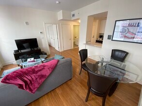 3 Winter Pl, Unit 2 in Boston, MA - Foto de edificio - Building Photo