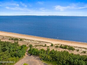 619 Park Ave in Port Monmouth, NJ - Building Photo - Building Photo