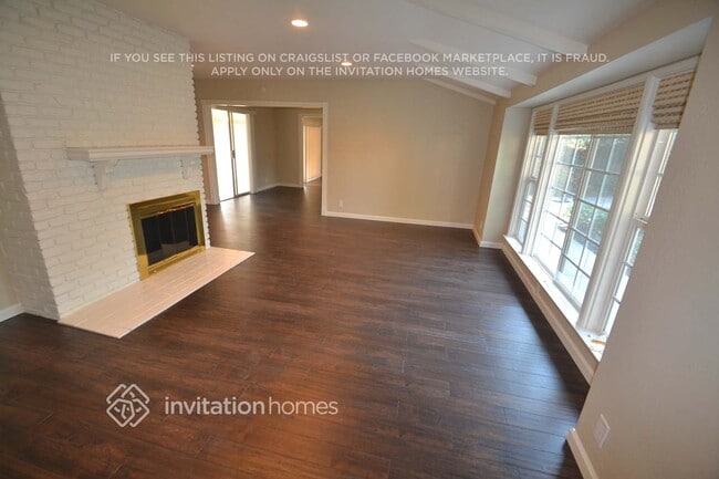 17363 Saticoy St in Los Angeles, CA - Building Photo - Building Photo