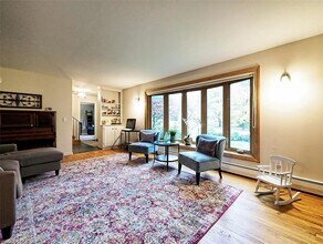 617 Midvale Rd in Vestal, NY - Building Photo - Building Photo