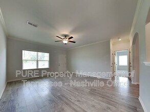 400 Zeffer Ct in Spring Hill, TN - Building Photo - Building Photo