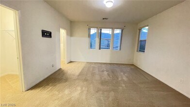 10160 Hollis Mountain Ave in Las Vegas, NV - Building Photo - Building Photo