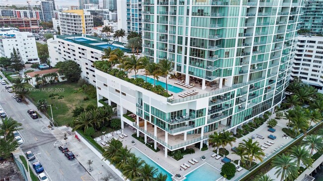 2900 NE 7th Ave, Unit 4007 in Miami, FL - Foto de edificio - Building Photo