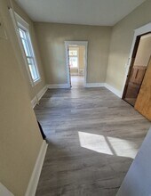 1713 Jefferson Ave in Dunmore, PA - Building Photo - Building Photo
