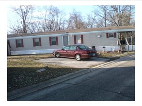 Foreclosed Mobile Home Park in La Fontaine, IN - Building Photo - Building Photo