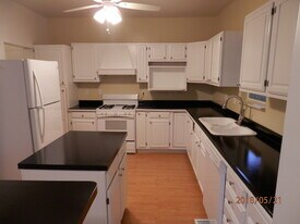 501 Penn St in Verona, PA - Building Photo