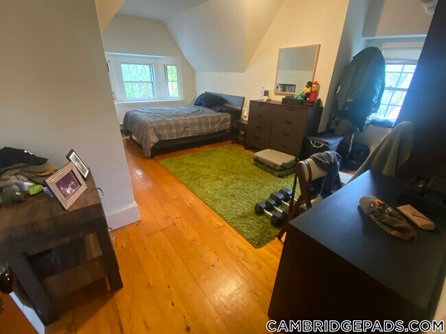 property at 115 Upland Rd
