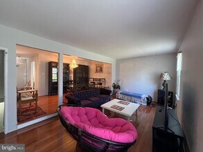 15939 Yukon Ln in Derwood, MD - Building Photo - Building Photo
