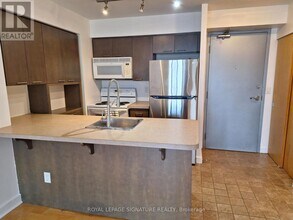 255 Richmond St E in Toronto, ON - Building Photo - Building Photo