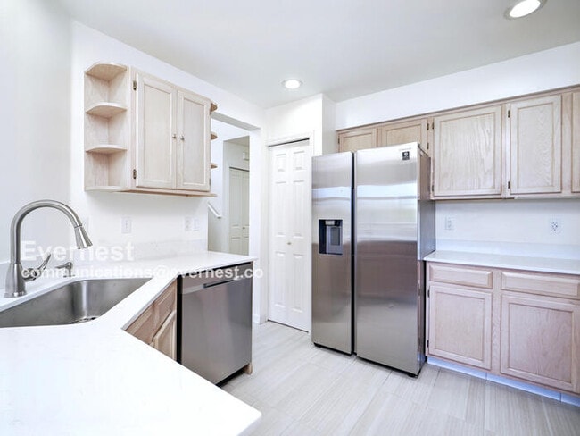 4123 Fieldstone Dr in Lynnwood, WA - Building Photo - Building Photo