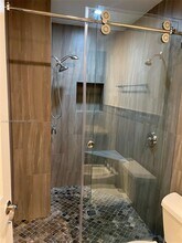1122 SW 87th Ave in Miami, FL - Building Photo - Building Photo
