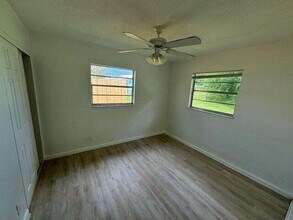 2993 SE Camino Ave in Stuart, FL - Building Photo - Building Photo