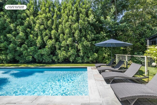 property at 81 Collingswood Dr