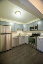 4803 NW 9th Dr in Plantation, FL - Building Photo - Building Photo