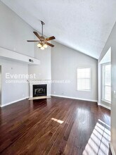 2073 Upland Dr in Franklin, TN - Building Photo - Building Photo