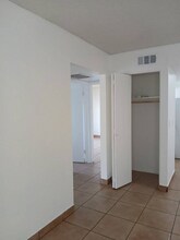 2308 E Broadway Rd, Unit 2308 A in Mesa, AZ - Building Photo - Building Photo