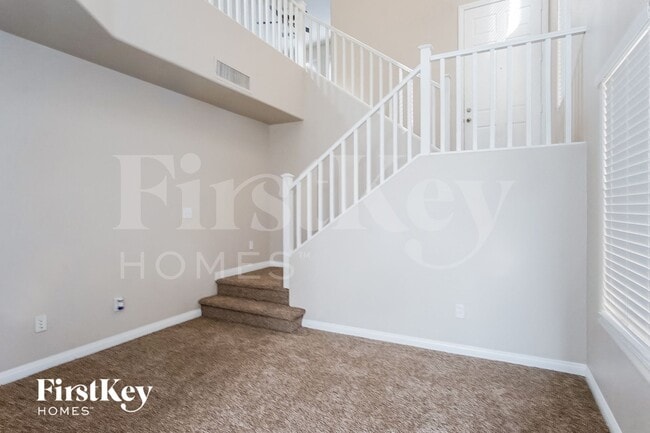 9518 Summer Furnace St in Las Vegas, NV - Foto de edificio - Building Photo