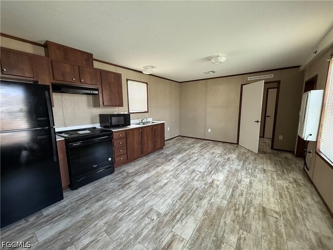 property at 12120 Cactus Dr