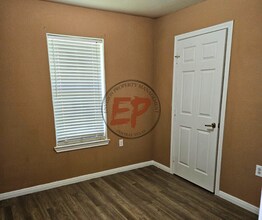 312 Durr St in Marlin, TX - Building Photo - Building Photo
