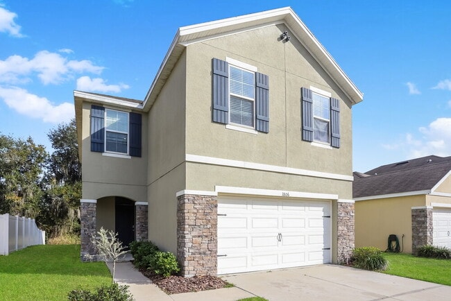 property at 1806 Greenwood Valley Dr