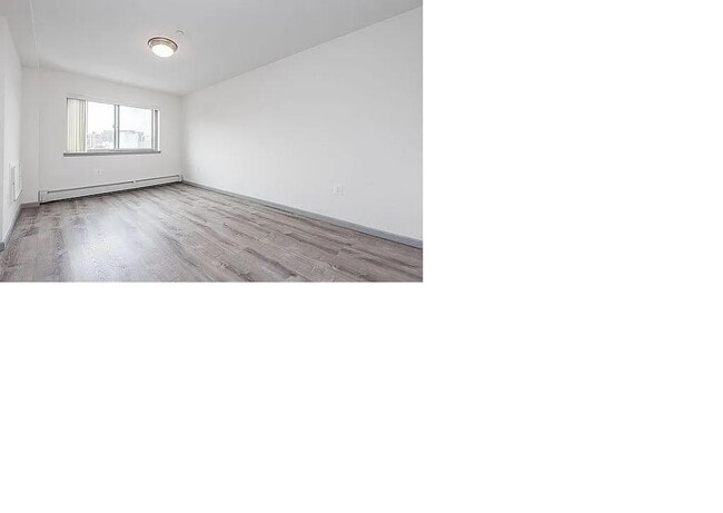 14-45 31st Ave in Queens, NY - Building Photo - Building Photo