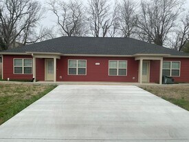 600 A Colonelette Dr in Hopkinsville, KY - Building Photo