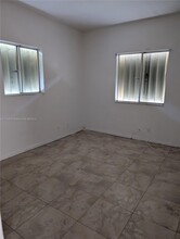 2336 NW 56th St in Miami, FL - Building Photo - Building Photo