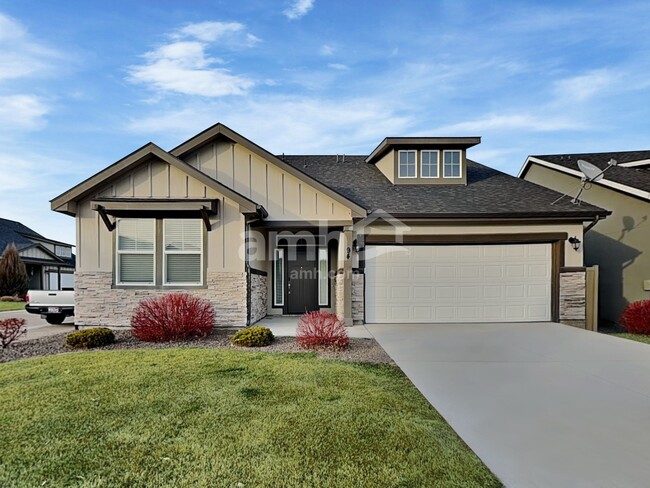 property at 94 E Sicily Dr