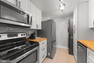 6300 Stevenson Ave in Alexandria, VA - Building Photo - Building Photo