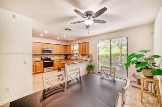 3962 Devenshire Ct in Coconut Creek, FL - Building Photo - Building Photo