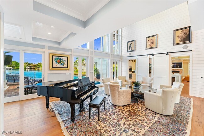 property at 481 21st Ave S