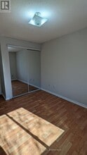 401-401 Sewells Rd in Toronto, ON - Building Photo - Building Photo