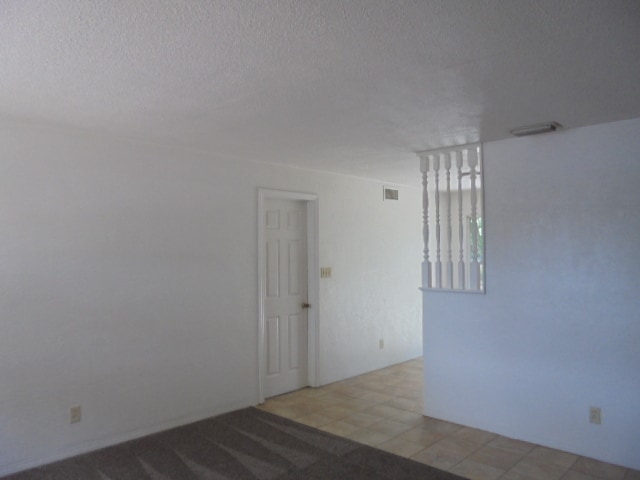 1435 Atlanta Dr in Daytona Beach, FL - Building Photo - Building Photo