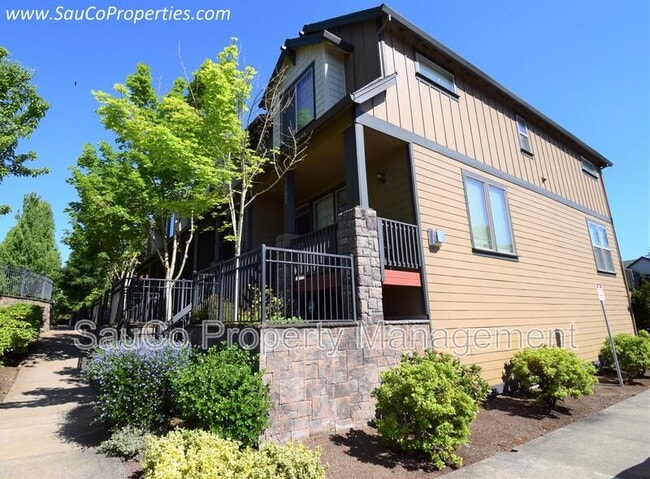 1419 NE Lockheart Ln in Hillsboro, OR - Building Photo - Building Photo