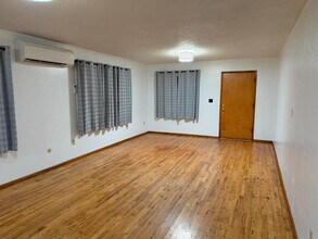 1915 SE Debord St in Corvallis, OR - Building Photo - Building Photo