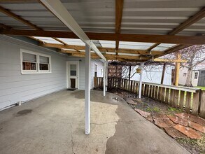 606 Wilshire Pl in Corpus Christi, TX - Building Photo - Building Photo