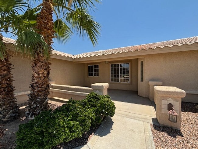 3696 Monterey Dr in Lake Havasu City, AZ - Building Photo - Building Photo