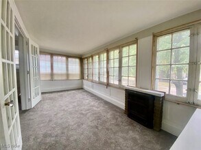 825 Elmore Ave in Akron, OH - Building Photo - Building Photo