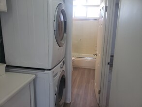 1670 Kalakaua Ave in Honolulu, HI - Foto de edificio - Building Photo