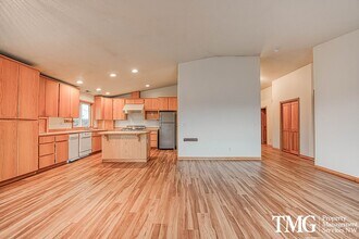 1796 N 10th St in Washougal, WA - Building Photo - Building Photo