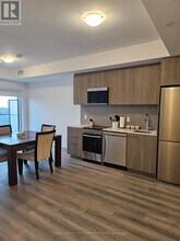 7439 Kingston Rd in Toronto, ON - Building Photo - Building Photo