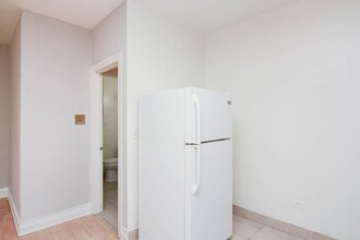4854 N Damen Ave in Chicago, IL - Building Photo - Building Photo