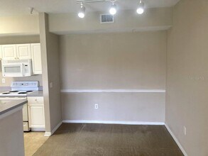 5530 Metrowest Blvd in Orlando, FL - Building Photo - Building Photo